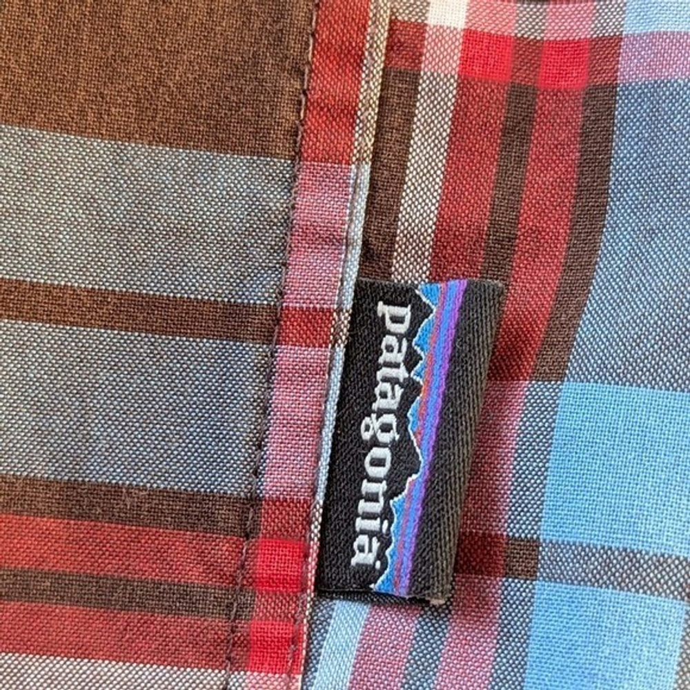 Patagonia Fezzman Plaid Short Sleeve Button Down Shirt Men's M - Picture 5 of 6